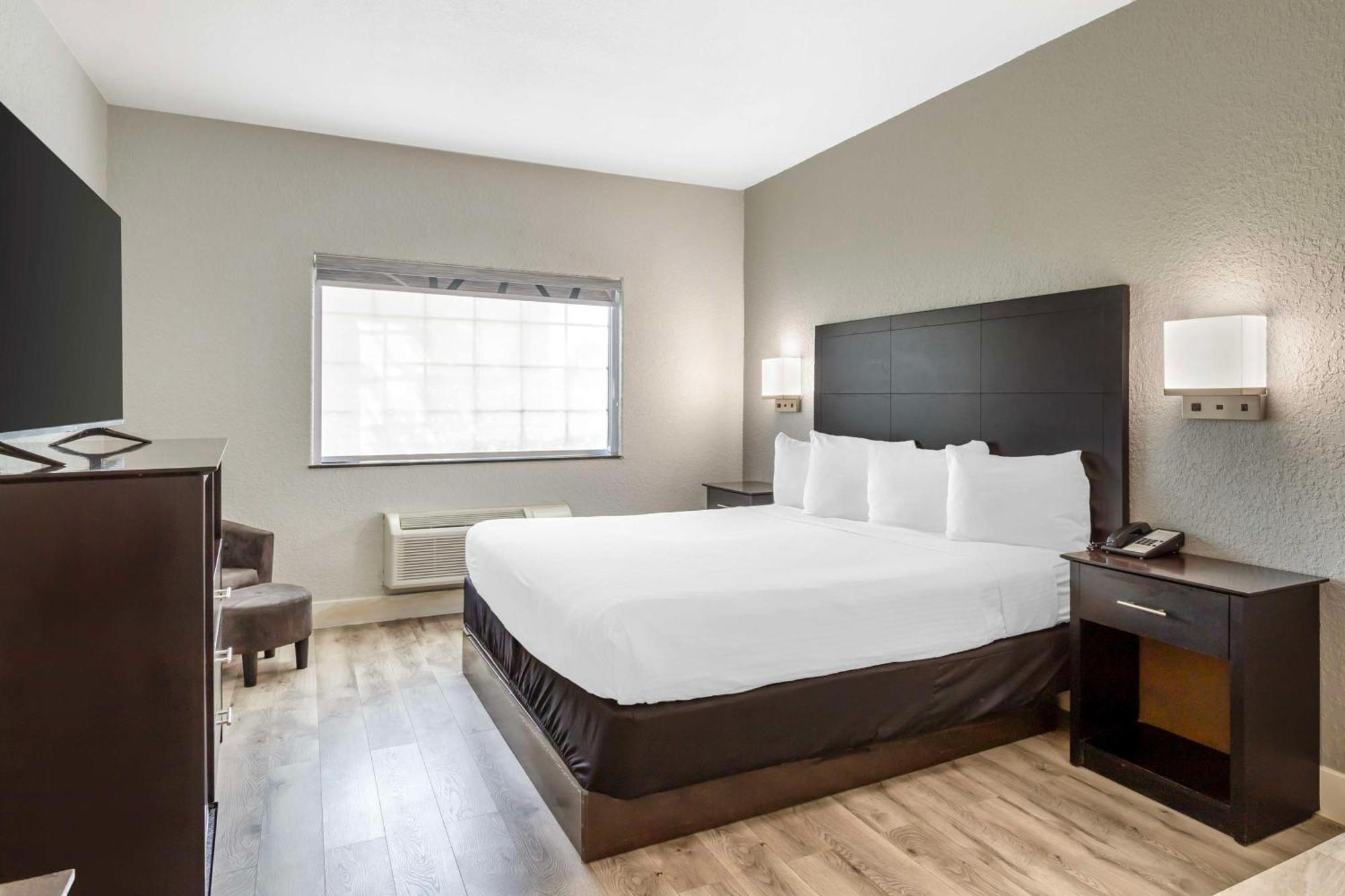 Surestay Plus By Best Western Texas City I-45 Esterno foto