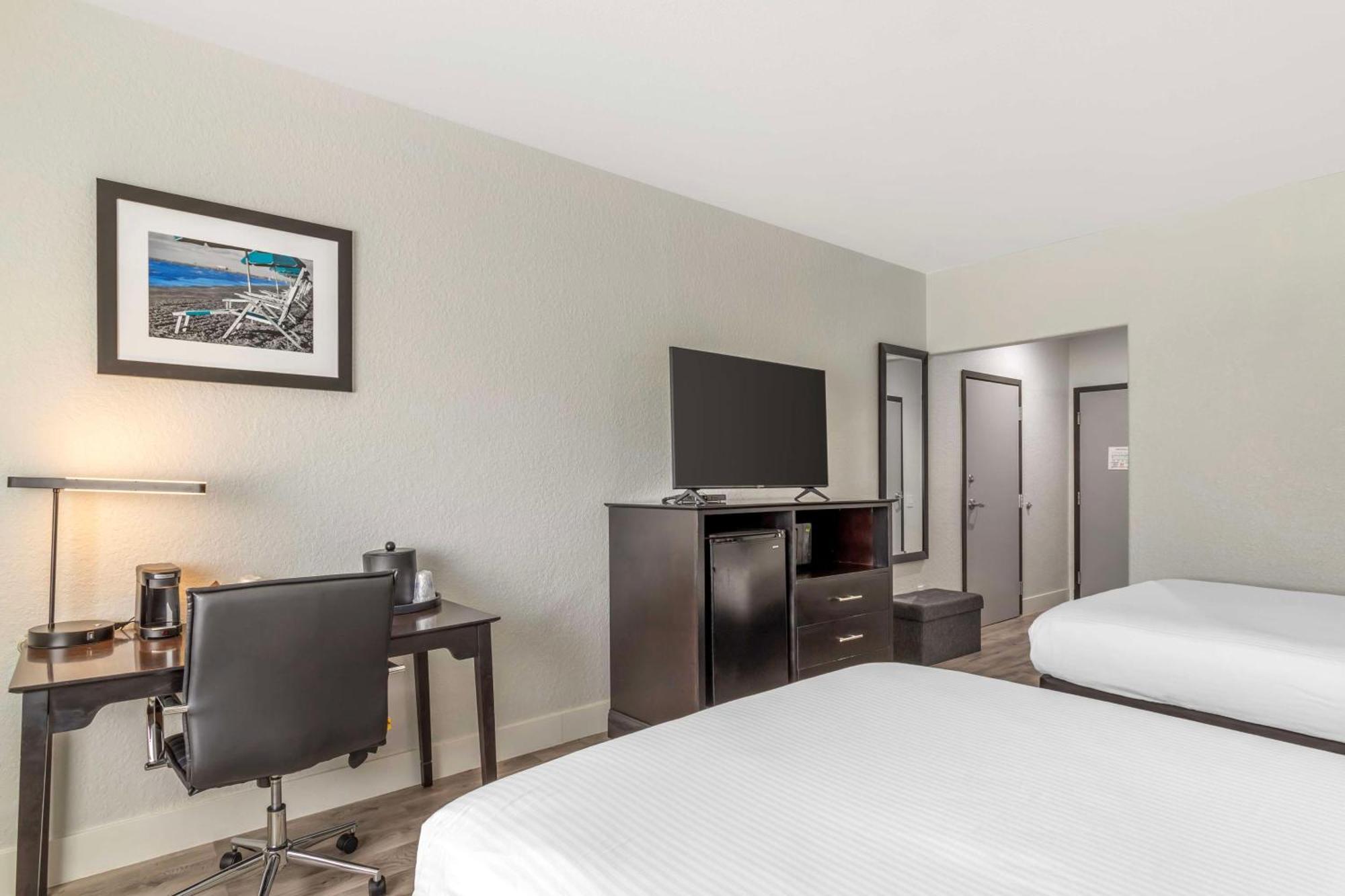 Surestay Plus By Best Western Texas City I-45 Esterno foto