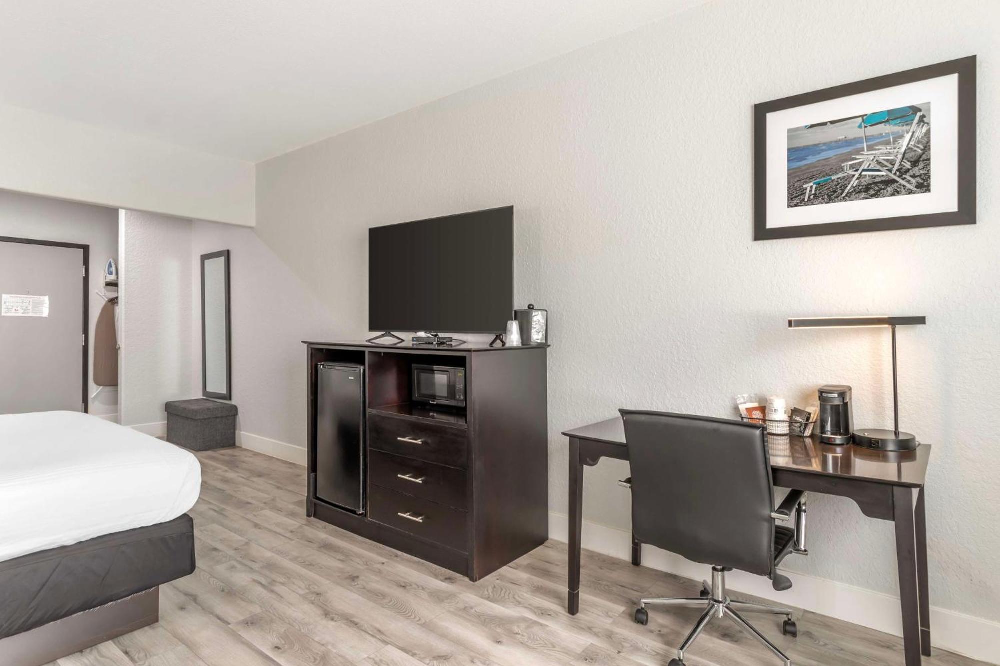 Surestay Plus By Best Western Texas City I-45 Esterno foto