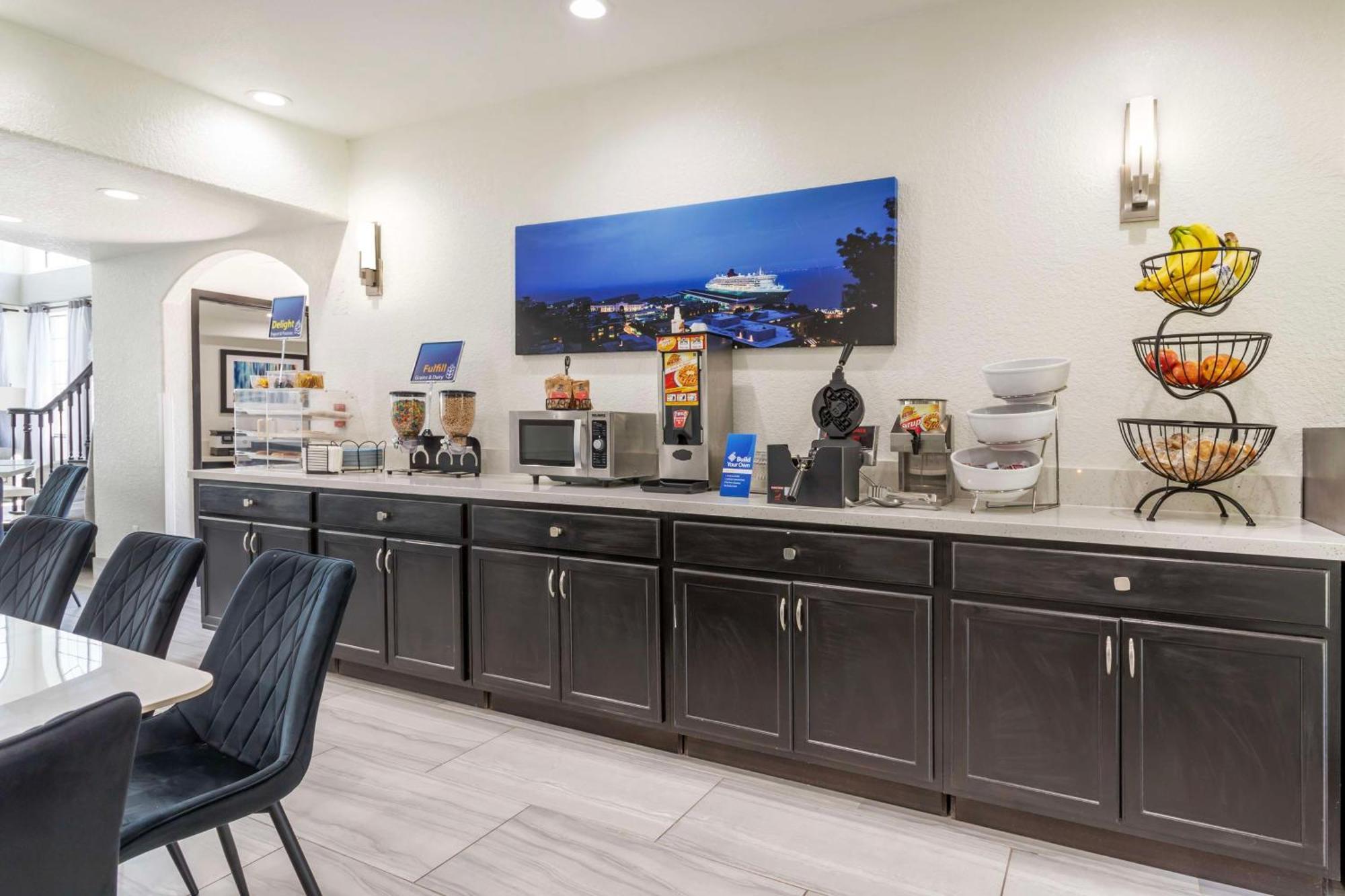 Surestay Plus By Best Western Texas City I-45 Esterno foto